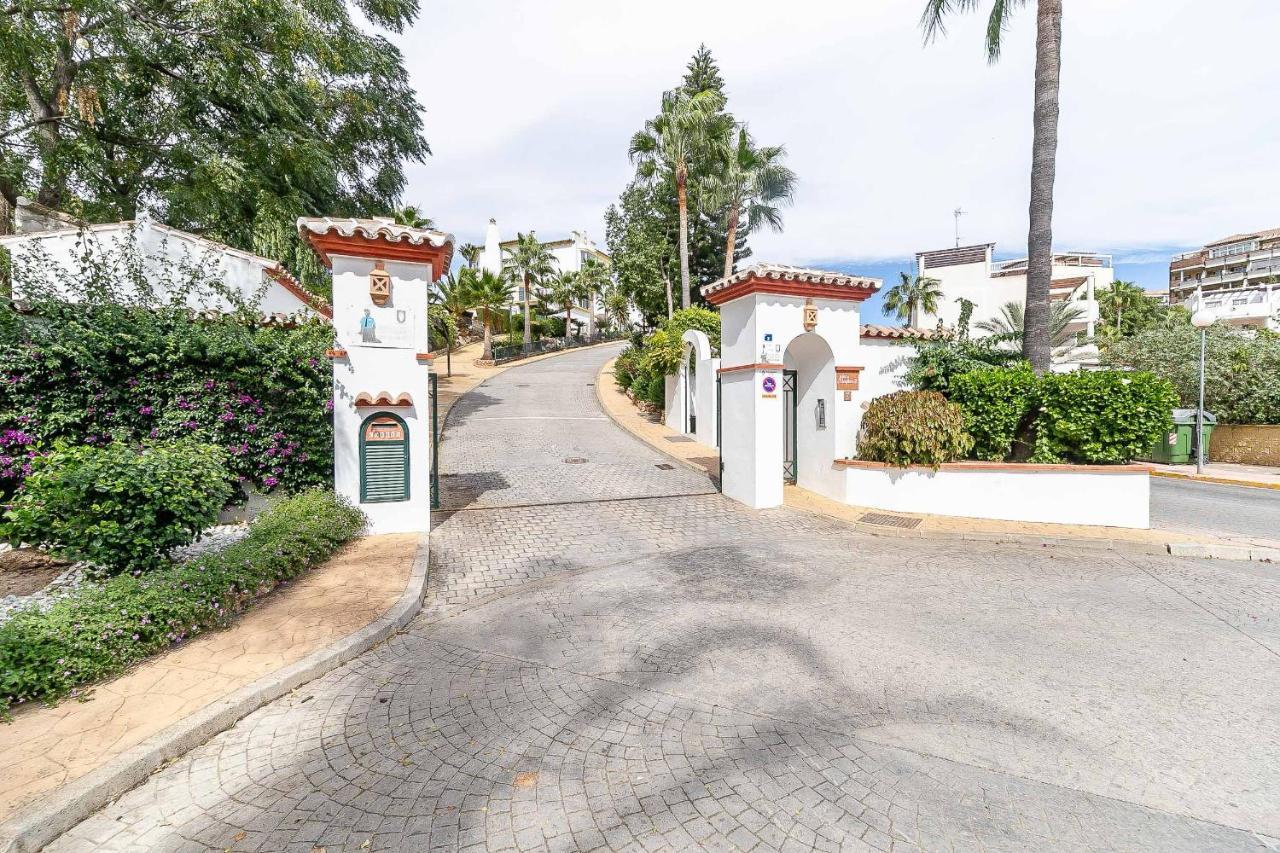 Sur Suites Miraflores Sitio de Calahonda Bagian luar foto